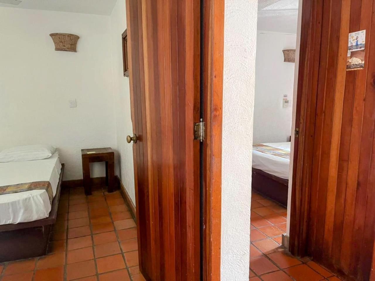 فندق Casa Shaguiba Crucecita  المظهر الخارجي الصورة