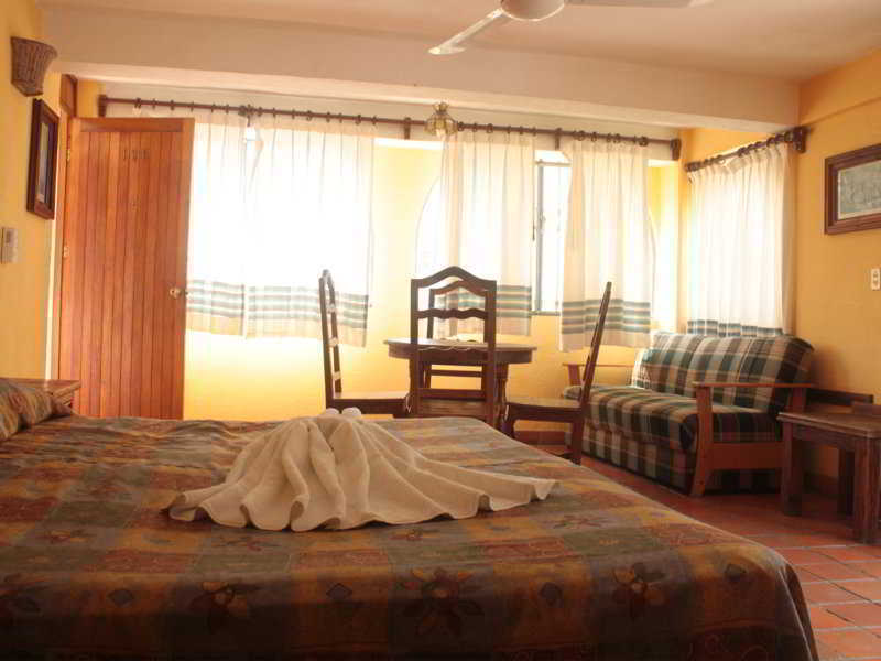 فندق Casa Shaguiba Crucecita  المظهر الخارجي الصورة