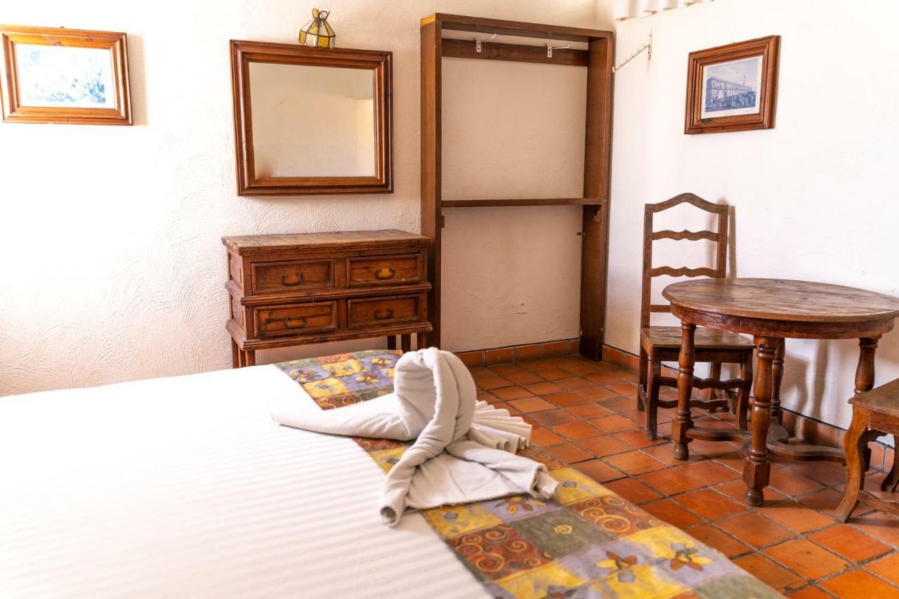 فندق Casa Shaguiba Crucecita  المظهر الخارجي الصورة